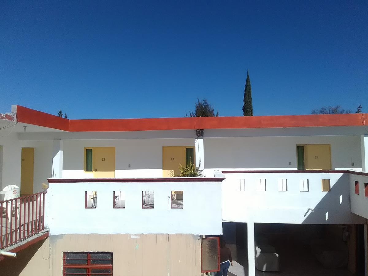 Hotel Rocio Cedral エクステリア 写真